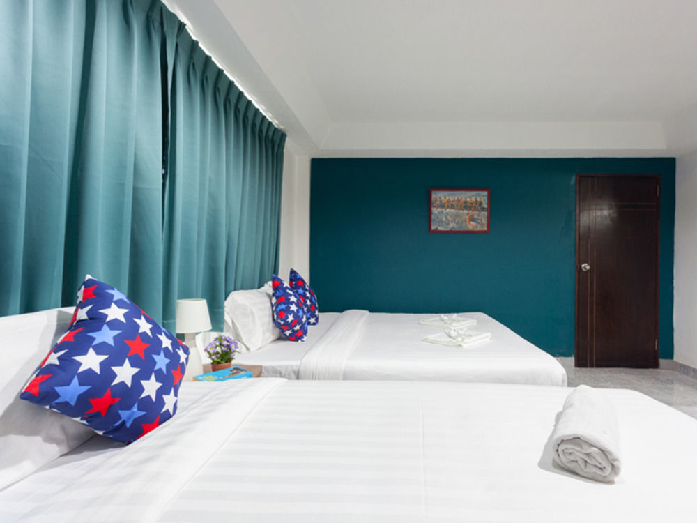 Готель Simple Boutique Seabreeze Patong Екстер'єр фото